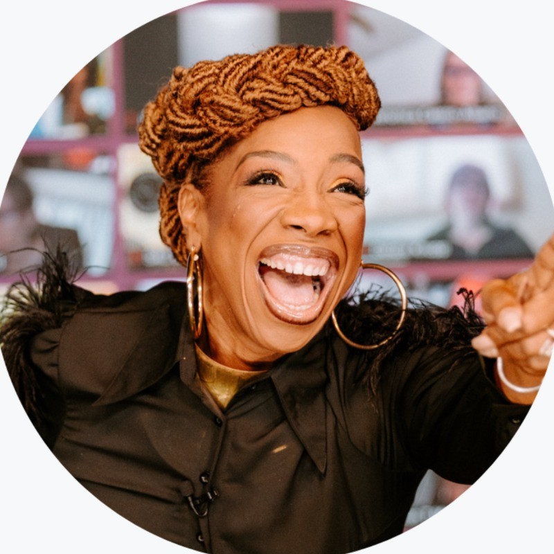 Lisa Nichols LinkedIn Profile Photo